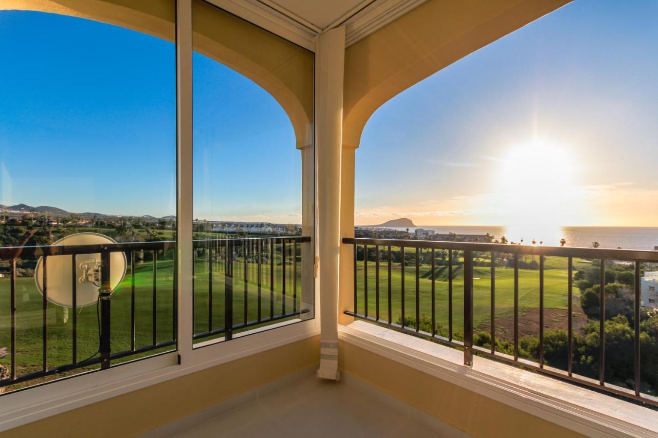 Golf View Apartment - Stunning Ocean View Golf Del Sur 산미겔데아보나 외부 사진