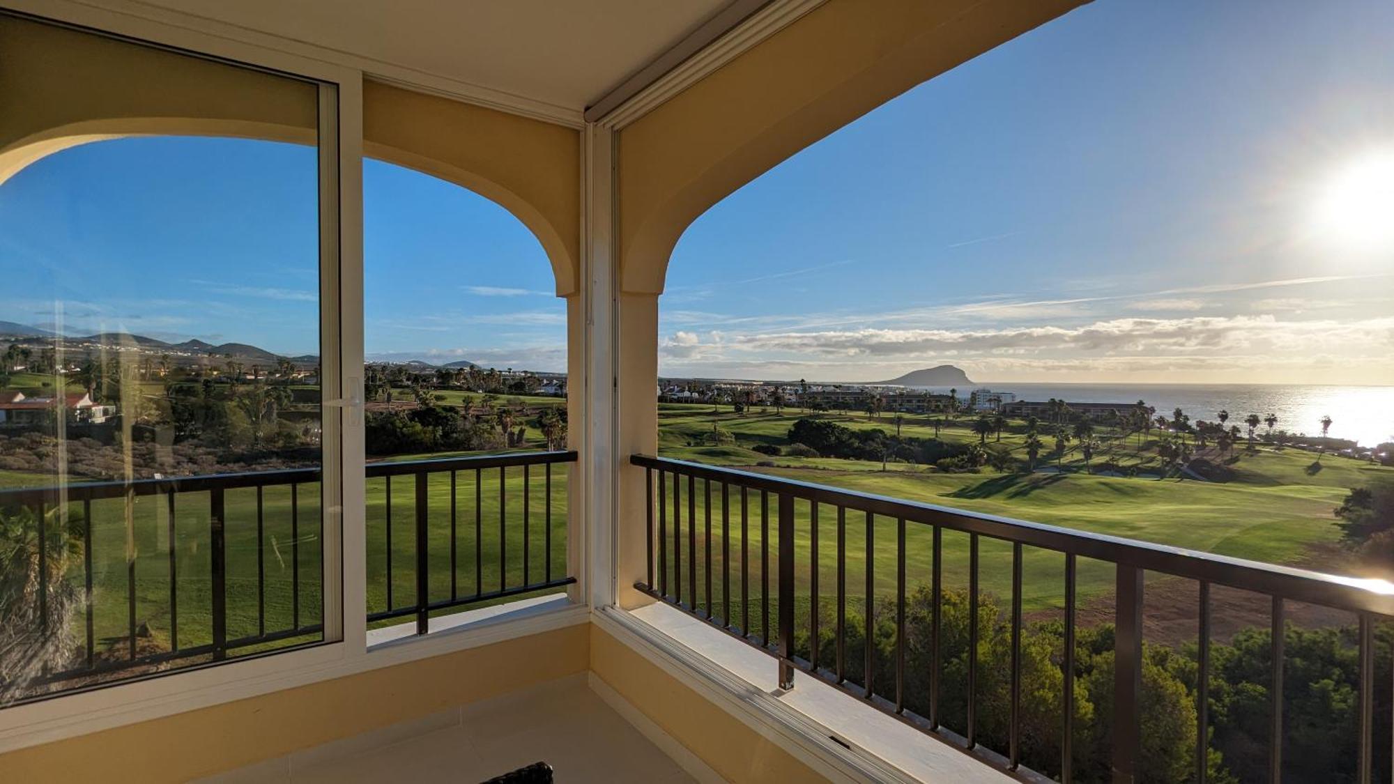 Golf View Apartment - Stunning Ocean View Golf Del Sur 산미겔데아보나 외부 사진